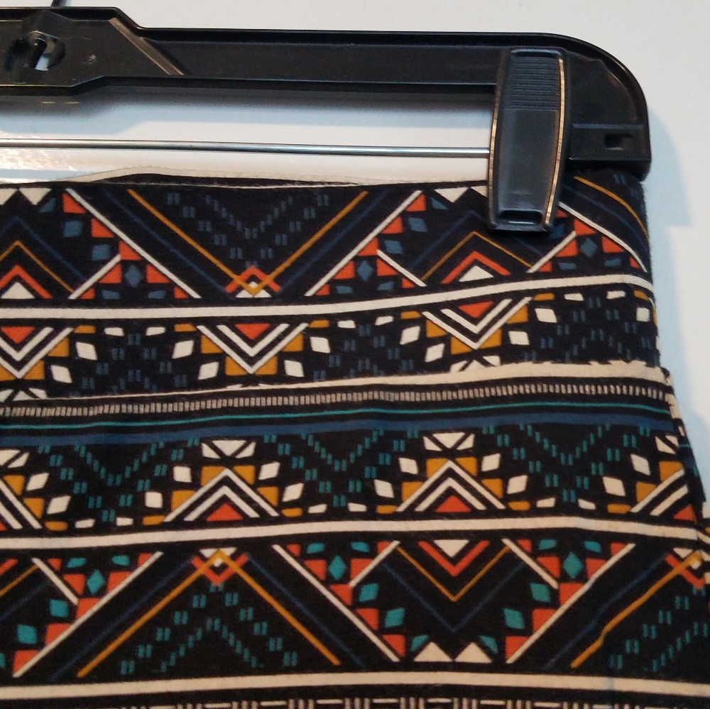 Torrid Southwest Print Leggings - NWOT - Picture 3 of 8